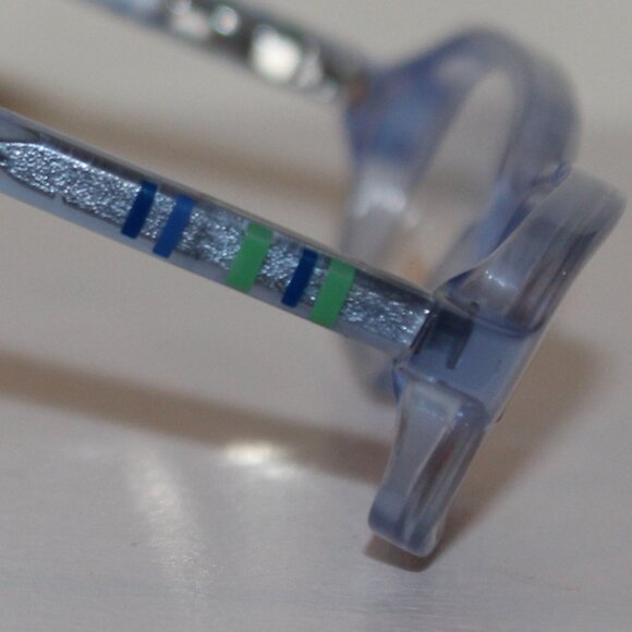 Little One's Eyewear (leader) - Picture 4 of 5